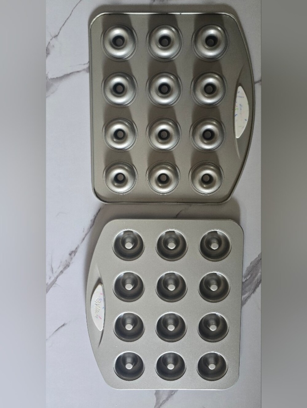 Wilton Mini Donut Pan Set in Metallic Silver